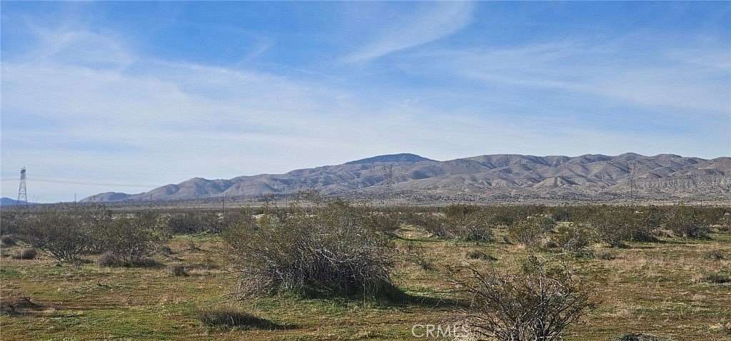 2.18 Acres of Residential Land for Sale in Rosamond, California
