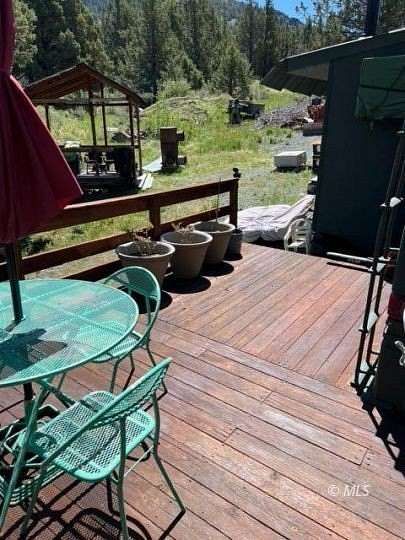 20.7 Acres of Land with Home for Sale in Alturas, California