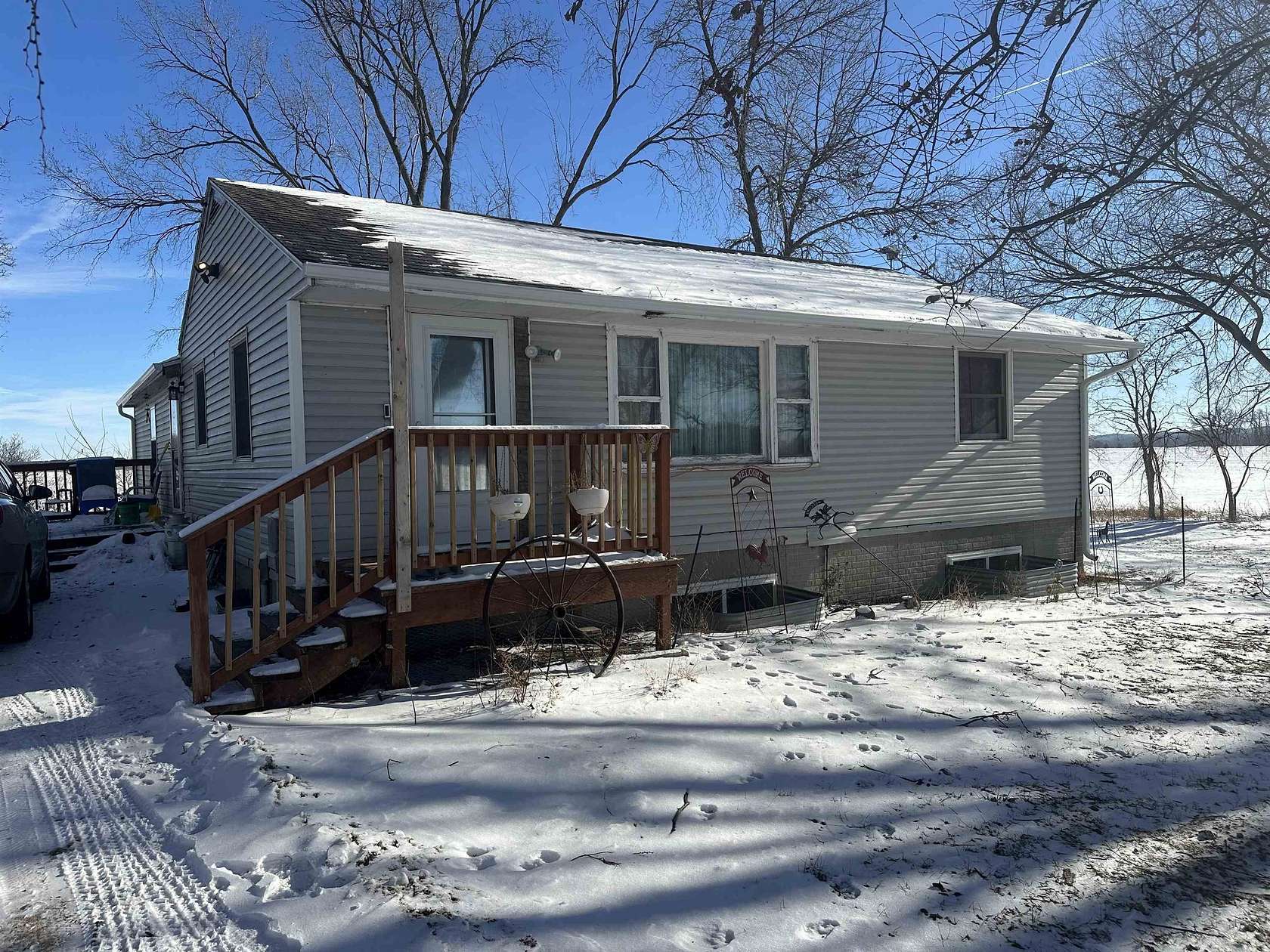 2.35 Acres of Residential Land with Home for Sale in Vermillion, South Dakota