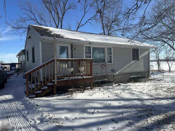 2.35 Acres of Residential Land with Home for Sale in Vermillion, South Dakota