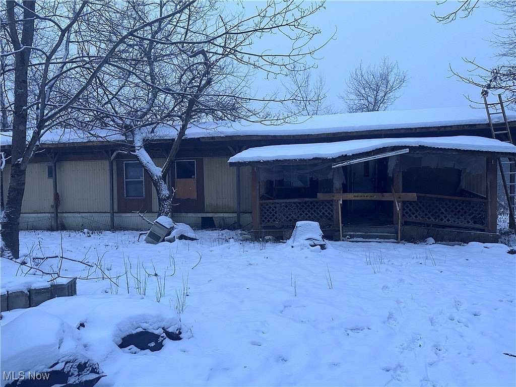 2.66 Acres of Residential Land with Home for Auction in Garrettsville, Ohio