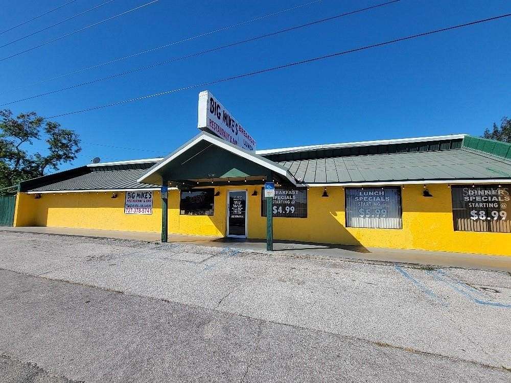 2 Acres of Improved Commercial Land for Sale in Hudson, Florida