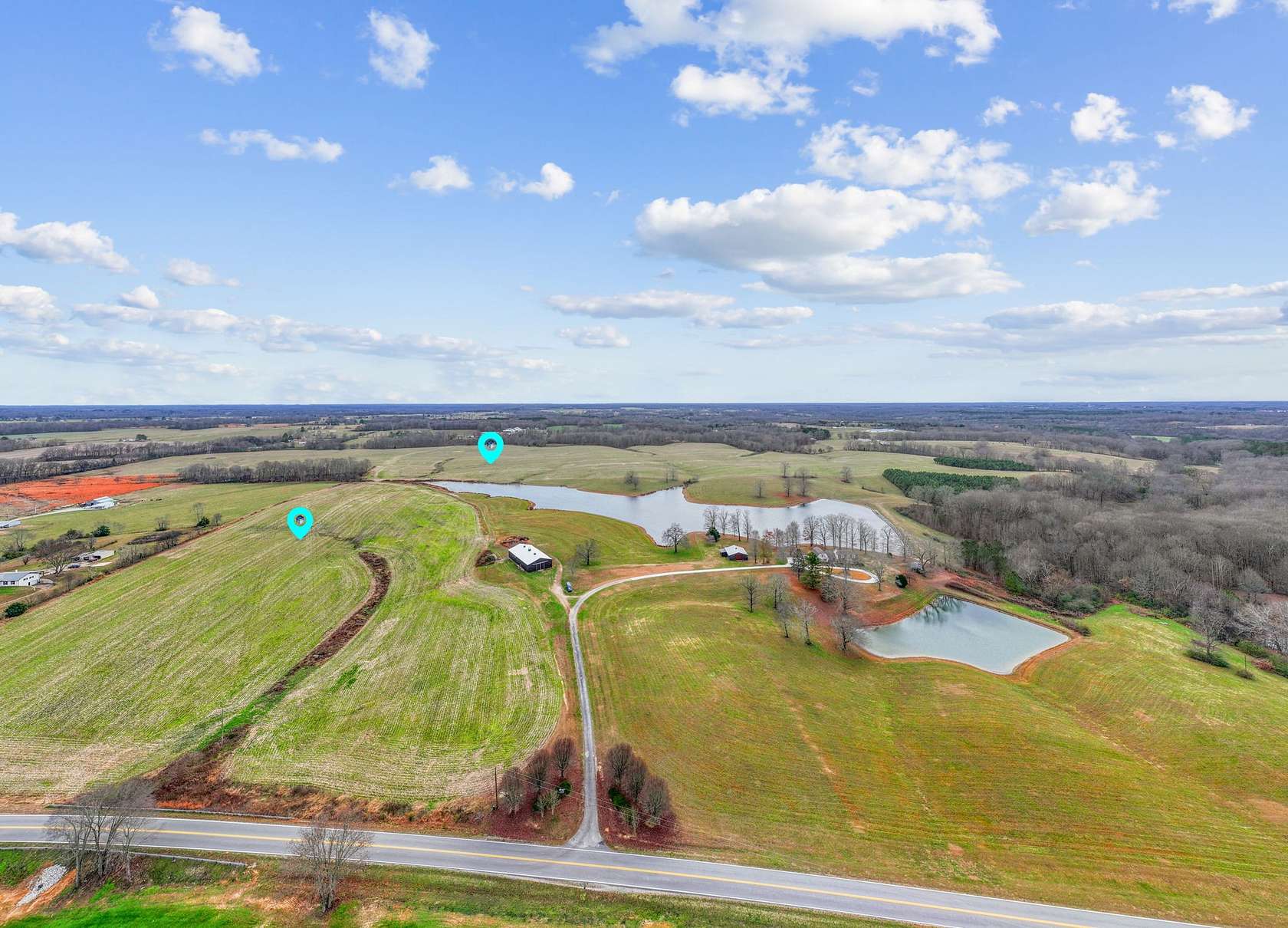 182 Acres of Agricultural Land for Sale in Leoma, Tennessee