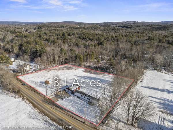 3.1 Acres of Residential Land with Home for Sale in Waldoboro, Maine