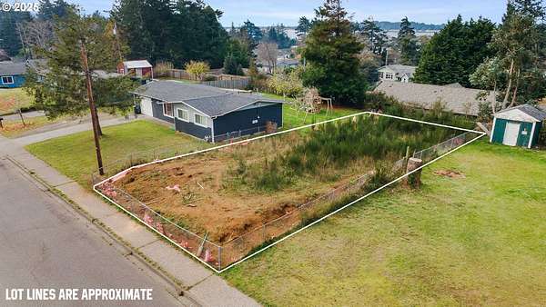 0.09 Acres of Residential Land for Sale in Coos Bay, Oregon