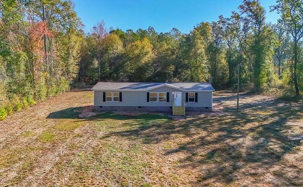 3 Acres of Land with Home for Sale in Bainbridge, Georgia