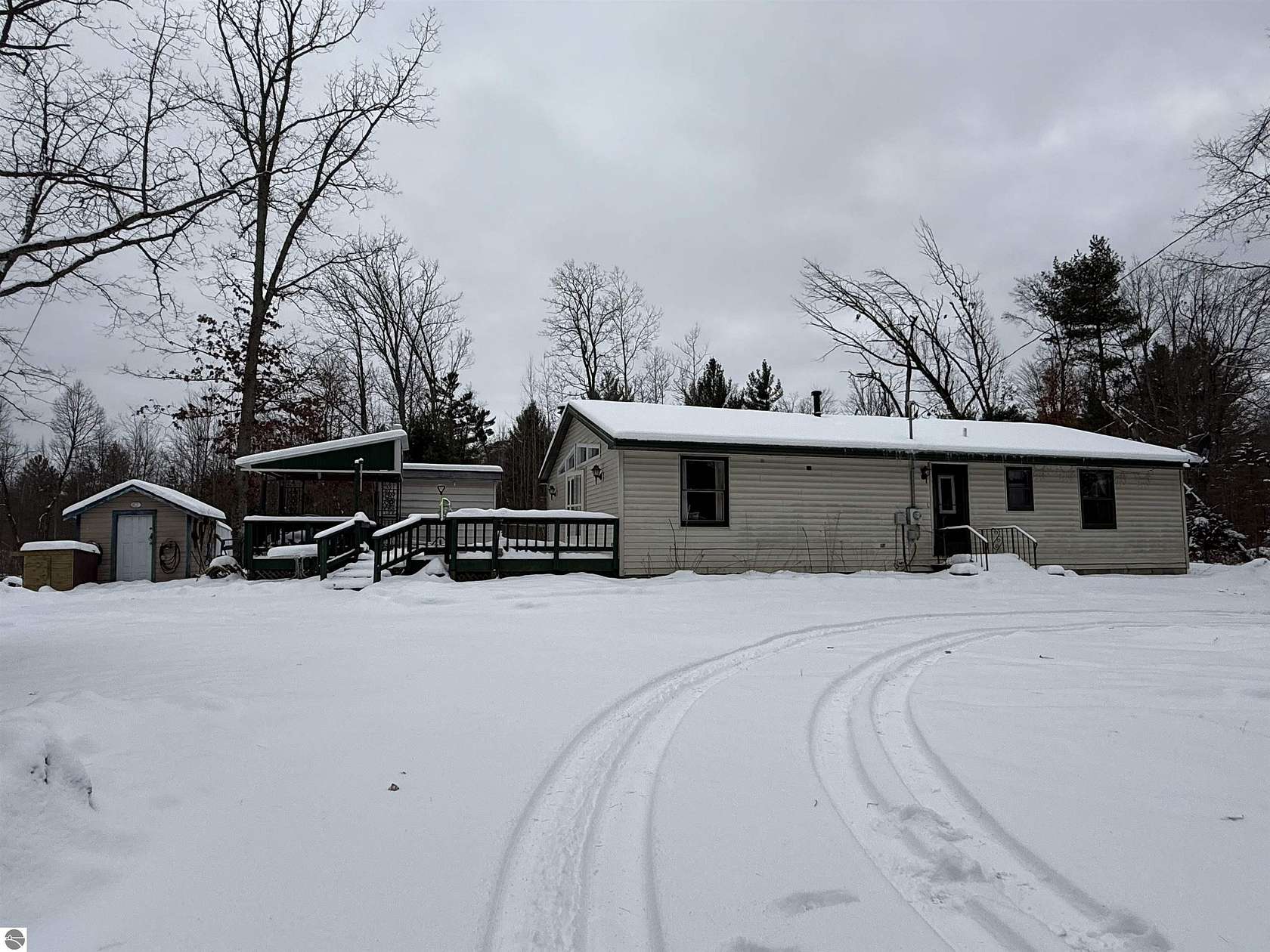 21.5 Acres of Recreational Land with Home for Sale in Hale, Michigan