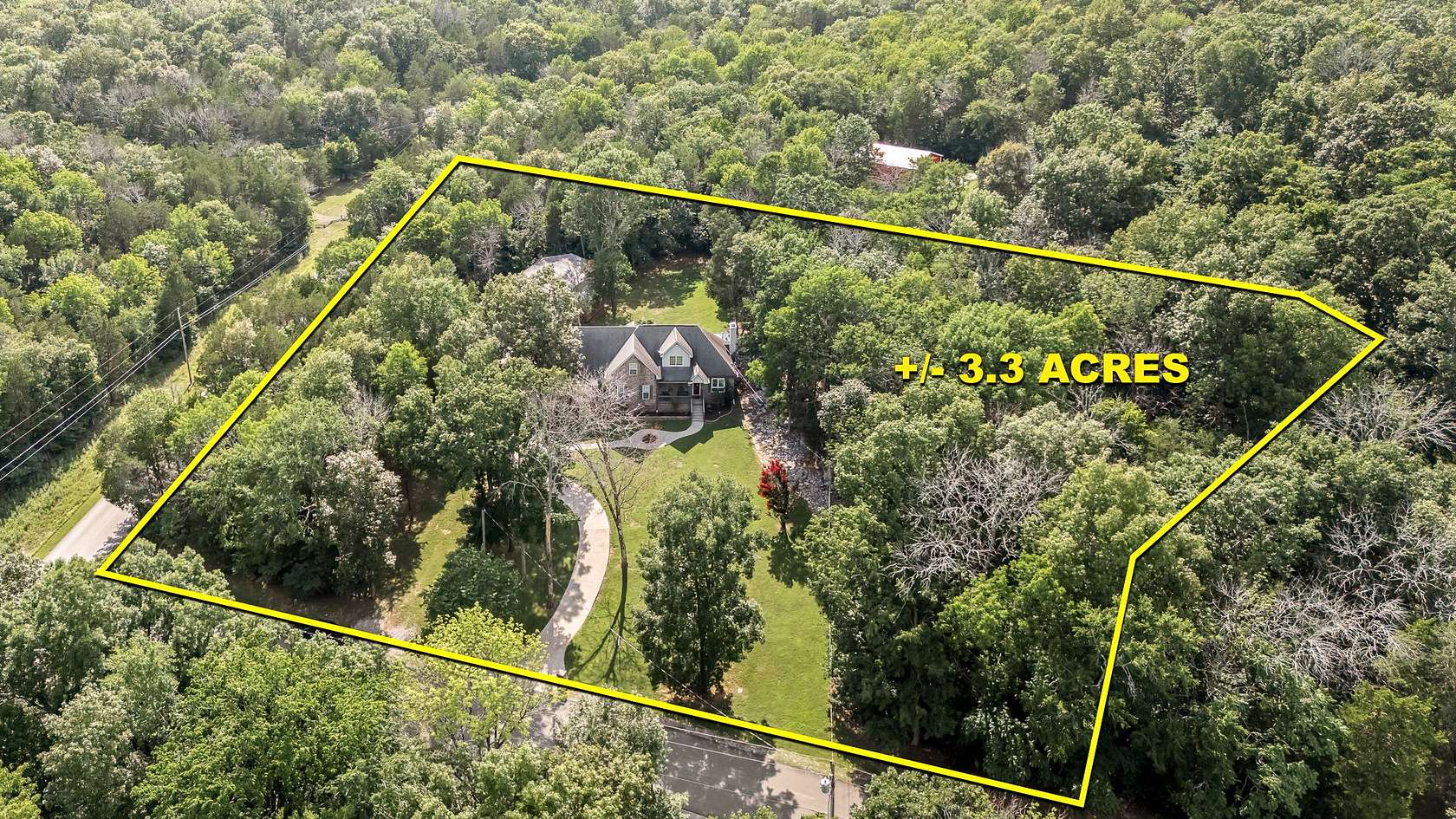 3.85 Acres of Residential Land with Home for Sale in Lebanon, Tennessee