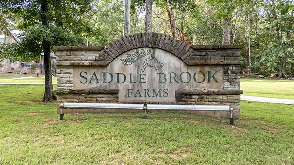 3.85 Acres of Residential Land with Home for Sale in Lebanon, Tennessee