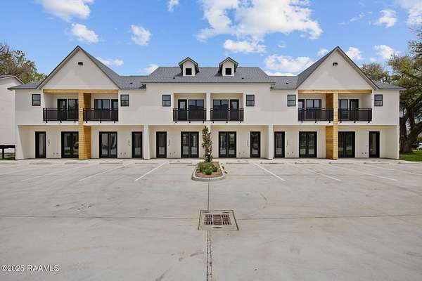 1.7 Acres of Improved Mixed-Use Land for Sale in Lafayette, Louisiana