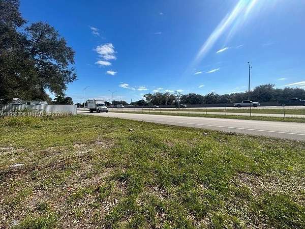 0.1 Acres of Residential Land for Sale in Miami Gardens, Florida