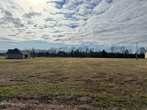 1.32 Acres of Residential Land for Sale in Unionville, Tennessee