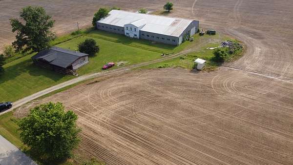 2 Acres of Residential Land with Home for Sale in Cannelton, Indiana