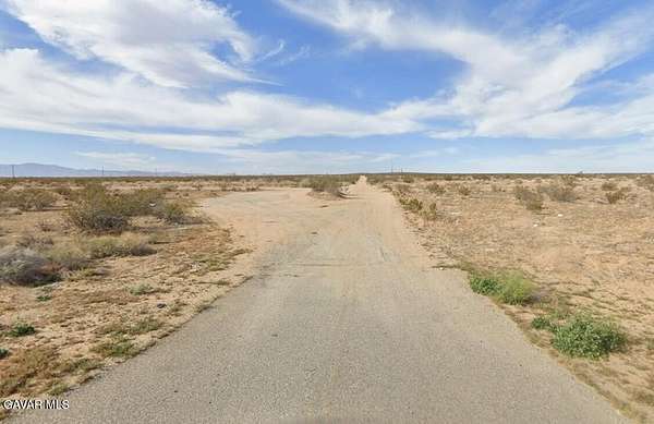 Residential Land for Sale in Mojave, California