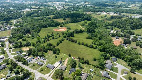 16 Acres of Land for Sale in Somerset, Kentucky
