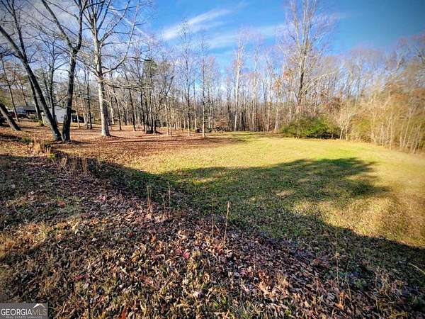 1.5 Acres of Residential Land for Sale in Gillsville, Georgia