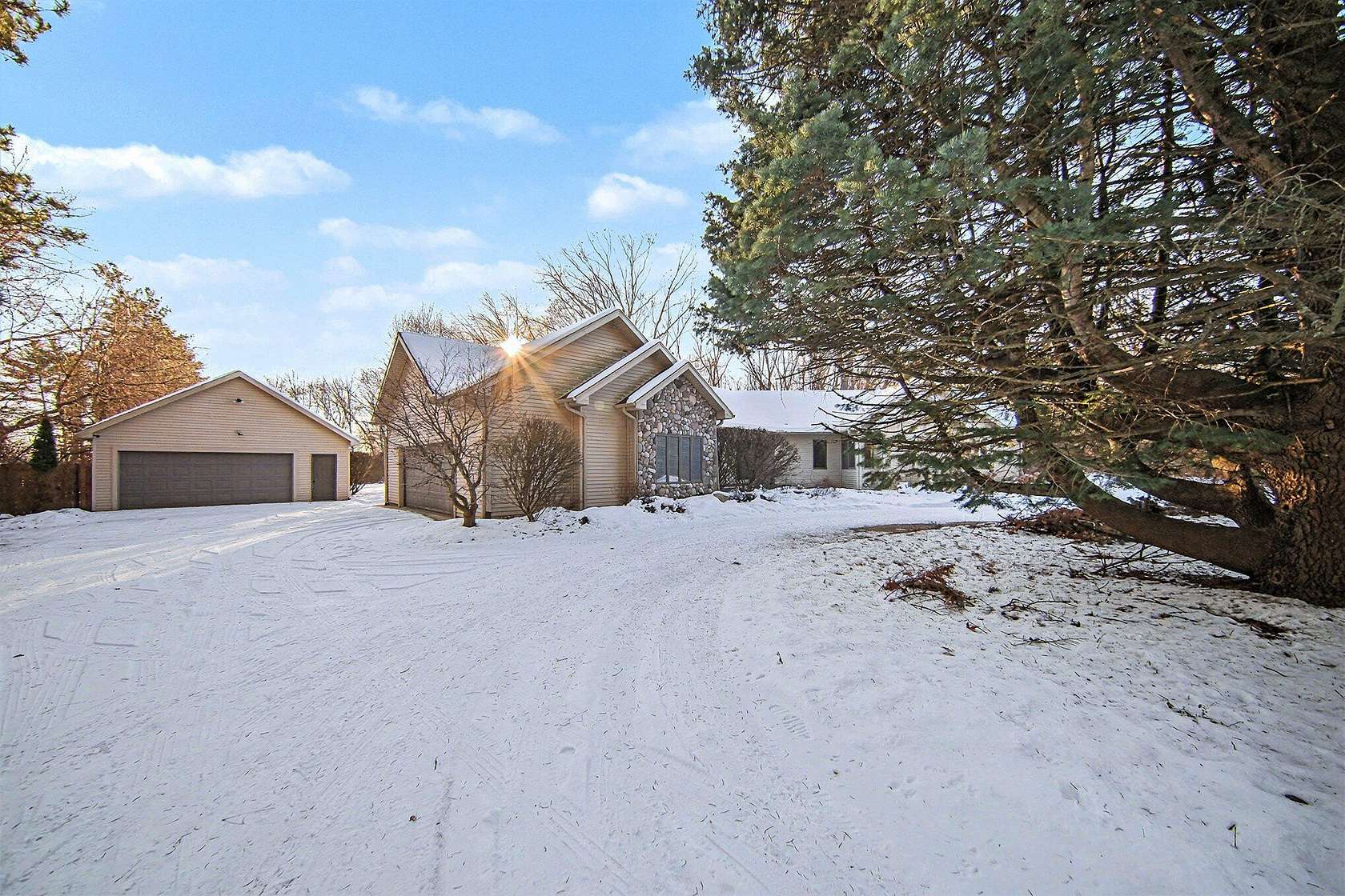 4 Acres of Residential Land with Home for Sale in Jackson, Michigan