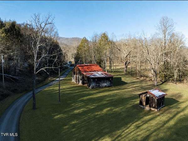 3.22 Acres of Residential Land for Sale in Elizabethton, Tennessee