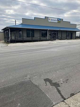 2 Acres of Improved Commercial Land for Sale in Lebanon, Kentucky