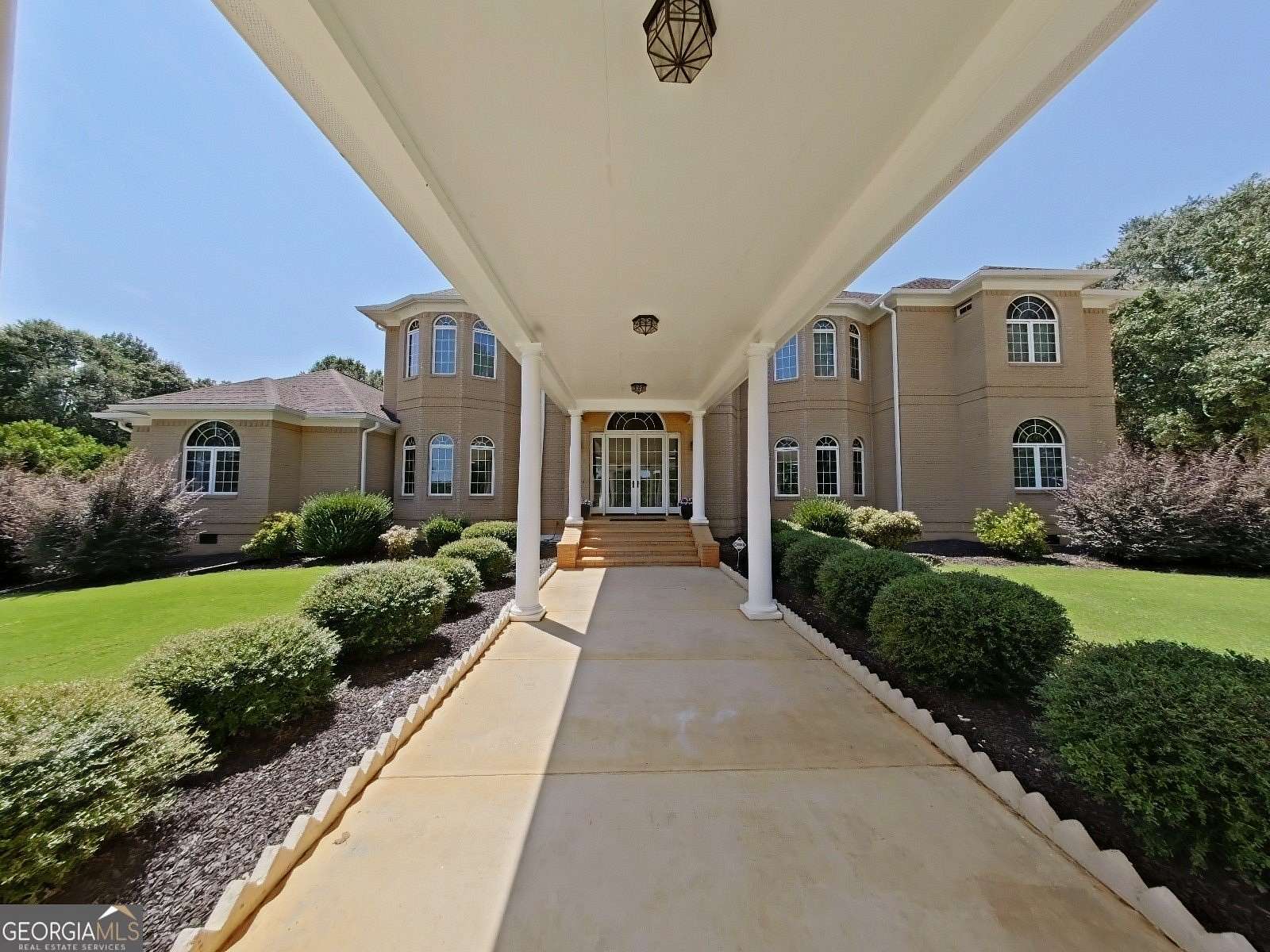 1.89 Acres of Residential Land with Home for Sale in Watkinsville, Georgia