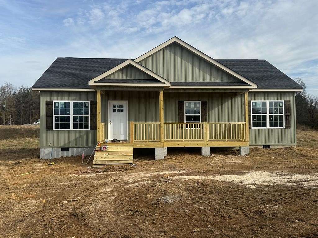 2 Acres of Residential Land with Home for Sale in Dalton, Georgia