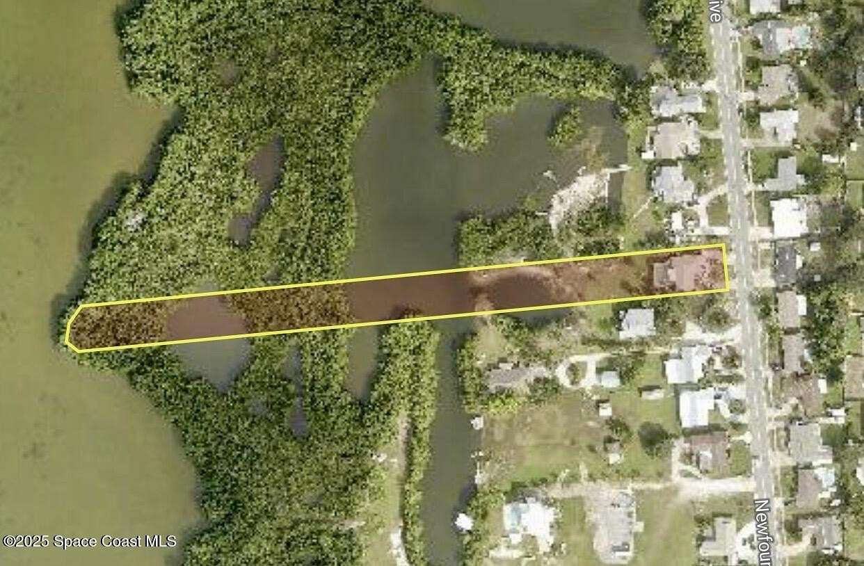 2 Acres of Residential Land with Home for Sale in Merritt Island, Florida