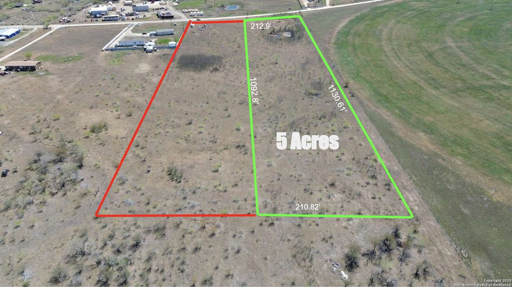 5 Acres of Residential Land for Sale in Nixon, Texas