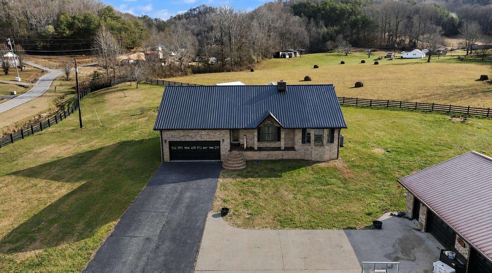 2 Acres of Land with Home for Sale in Coldiron, Kentucky