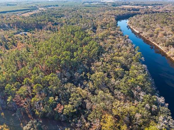 59 Acres of Recreational & Residential Land for Sale in Branford, Florida