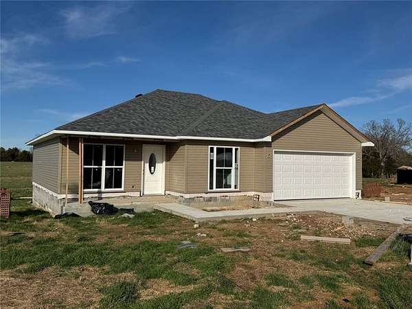 2.22 Acres of Land with Home for Sale in Harrison, Arkansas