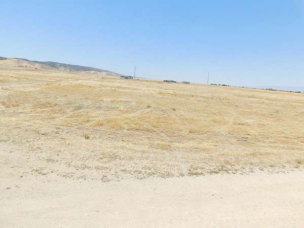 2.52 Acres of Residential Land for Sale in Lancaster, California