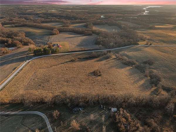 10 Acres of Land for Sale in Plattsburg, Missouri