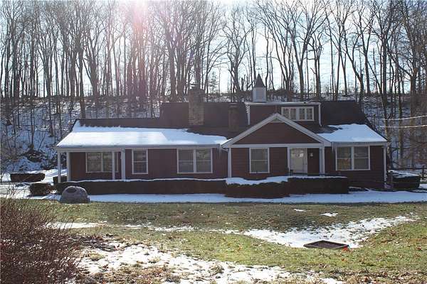 5.7 Acres of Residential Land with Home for Sale in Ligonier Township, Pennsylvania