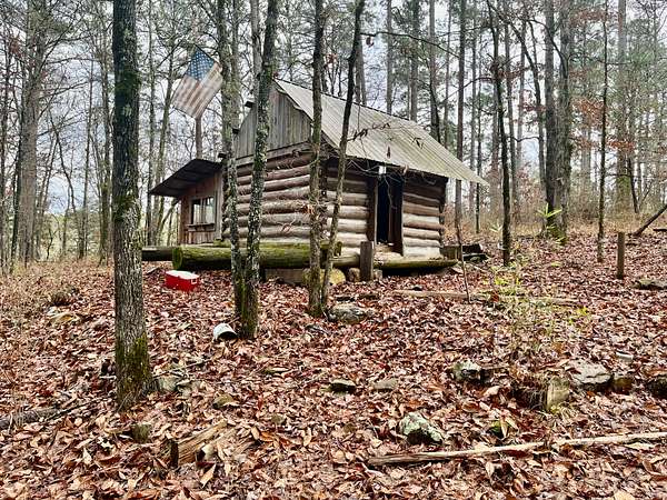 7.5 Acres of Land for Sale in Bismarck, Arkansas