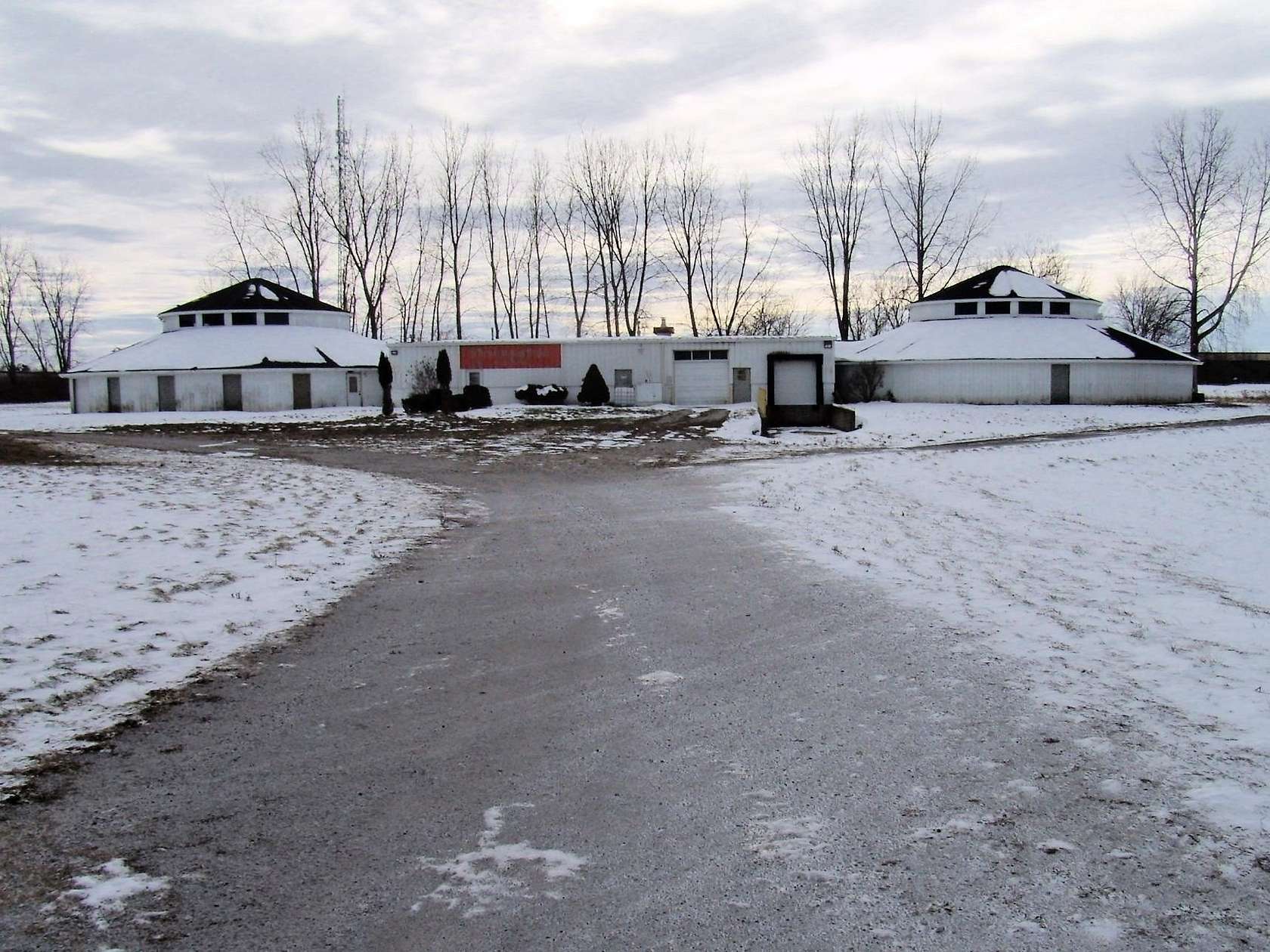 5.72 Acres of Mixed-Use Land for Sale in Fremont, Indiana