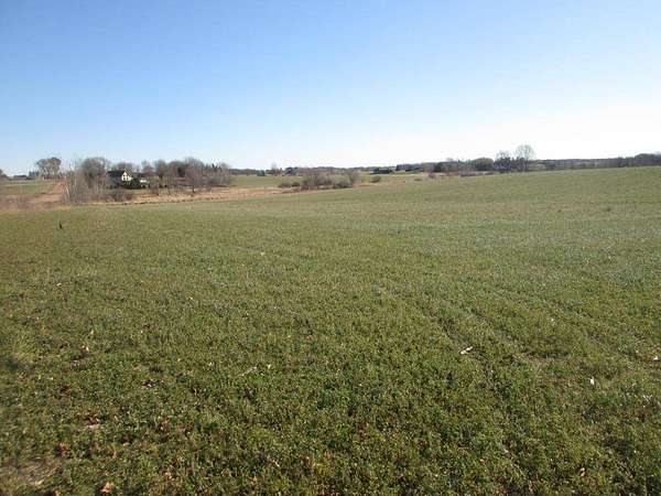 74.2 Acres of Agricultural Land for Auction in Stratford, Wisconsin
