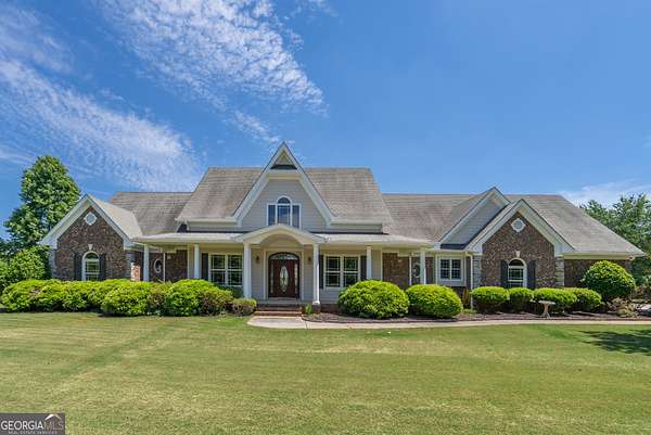 11 Acres of Recreational Land with Home for Sale in Monroe, Georgia