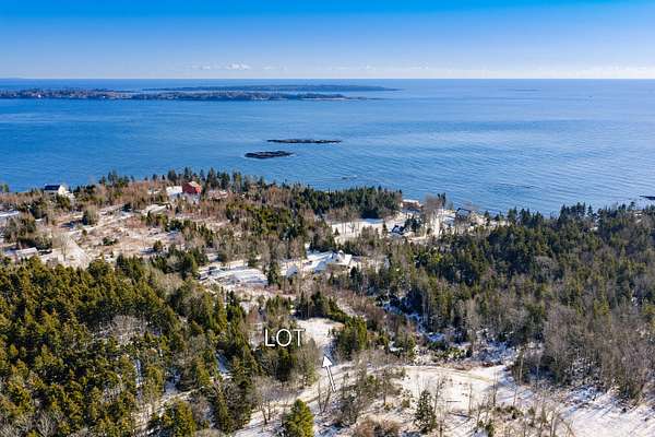 1.38 Acres of Residential Land for Sale in Long Island, Maine