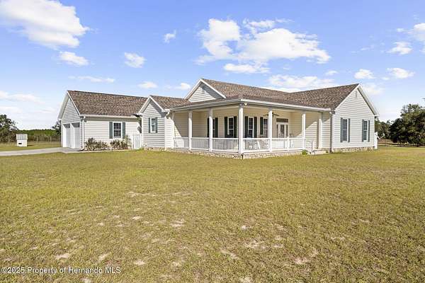 10.2 Acres of Land with Home for Sale in Brooksville, Florida