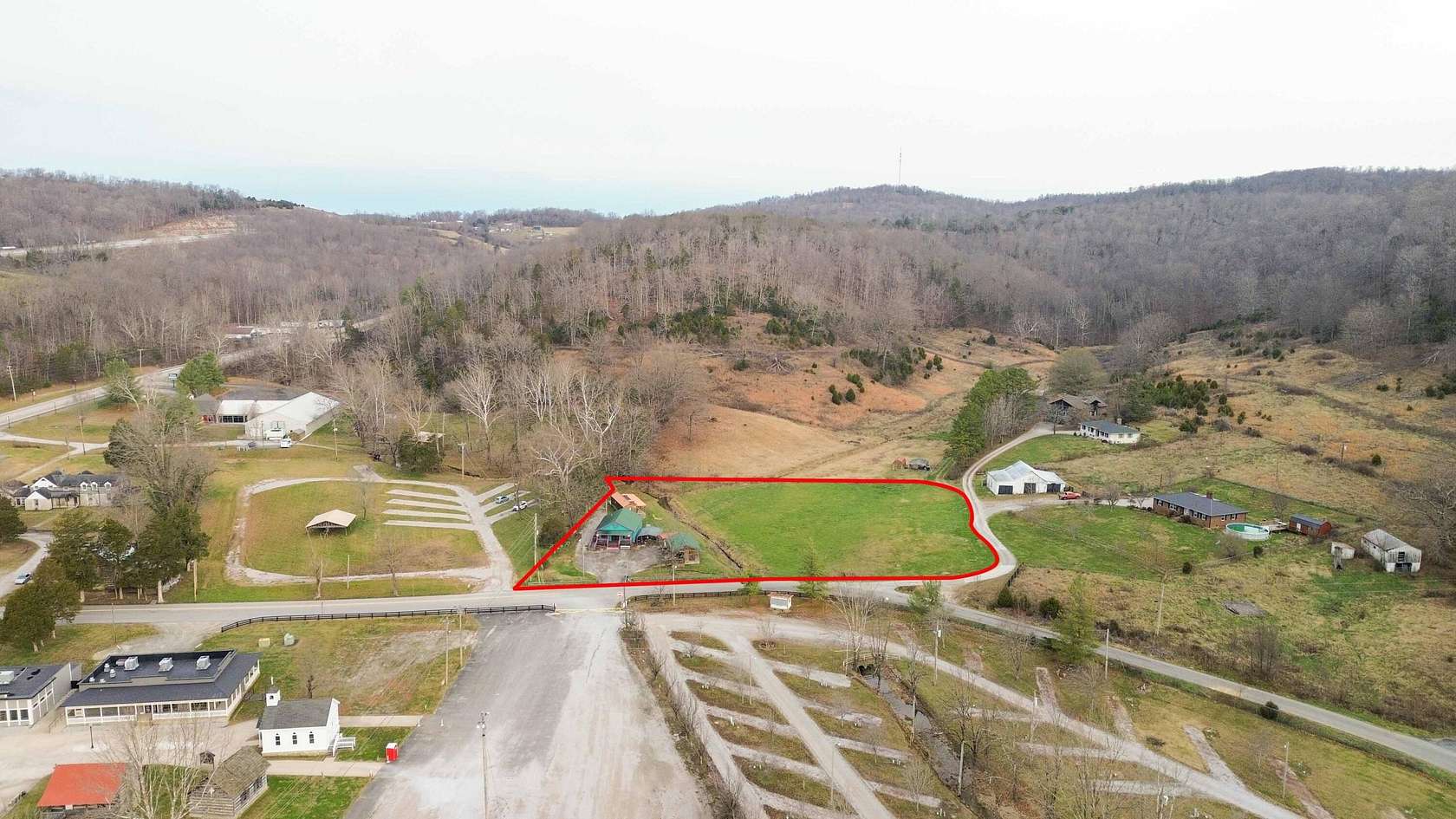 2 Acres of Improved Mixed-Use Land for Sale in Mount Vernon, Kentucky