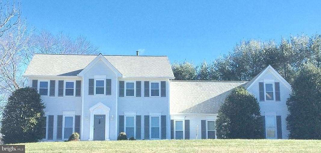 2 Acres of Residential Land with Home for Lease in Rockville, Maryland
