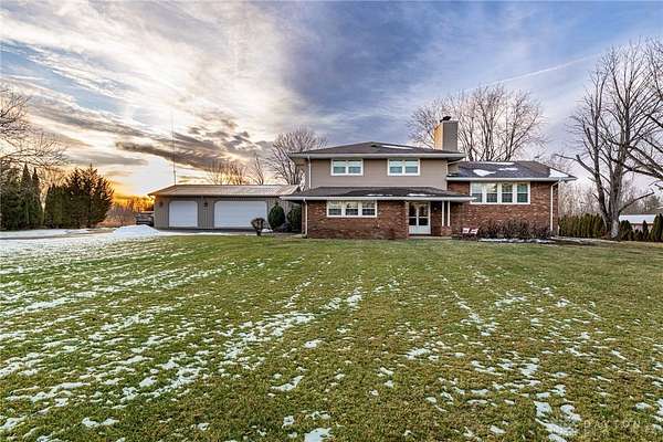 10 Acres of Residential Land with Home for Sale in Xenia, Ohio