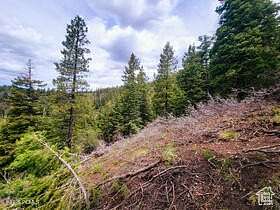 5 Acres of Land for Sale in Duck Creek Village, Utah