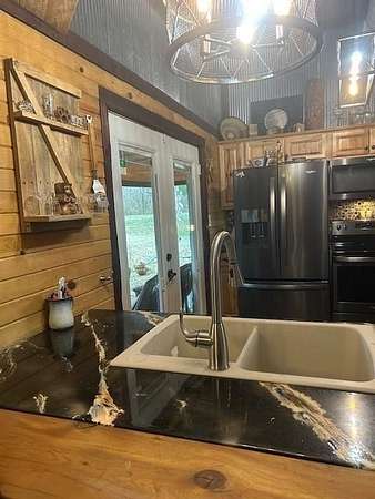 2.75 Acres of Residential Land with Home for Lease in Grandview, Missouri