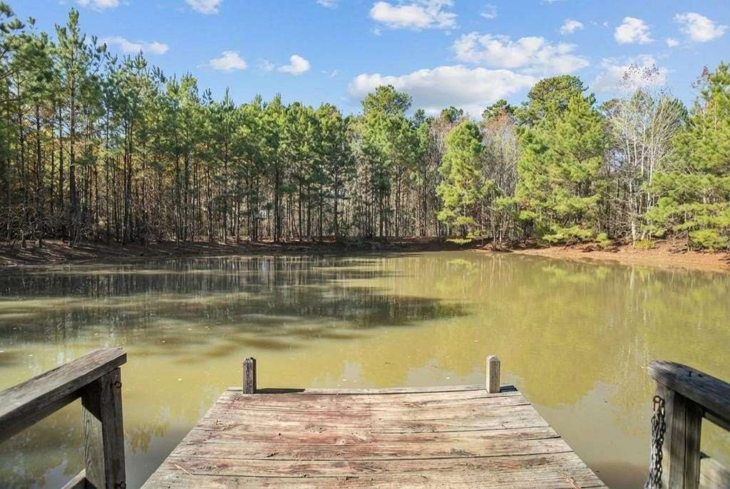 10.1 Acres of Land with Home for Sale in Huntington, Texas