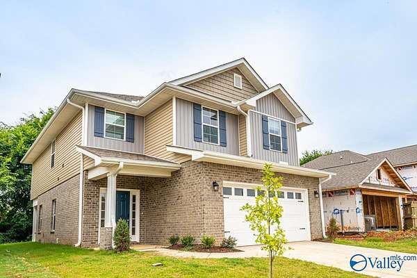 14 Acres of Land with Home for Lease in Madison, Alabama