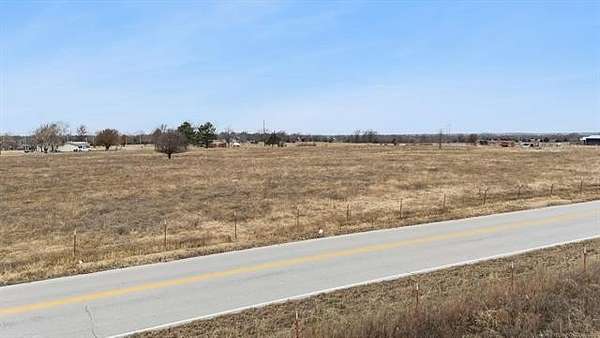 3 Acres of Residential Land for Sale in Oologah, Oklahoma