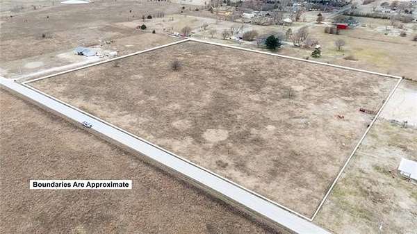 3 Acres of Residential Land for Sale in Oologah, Oklahoma