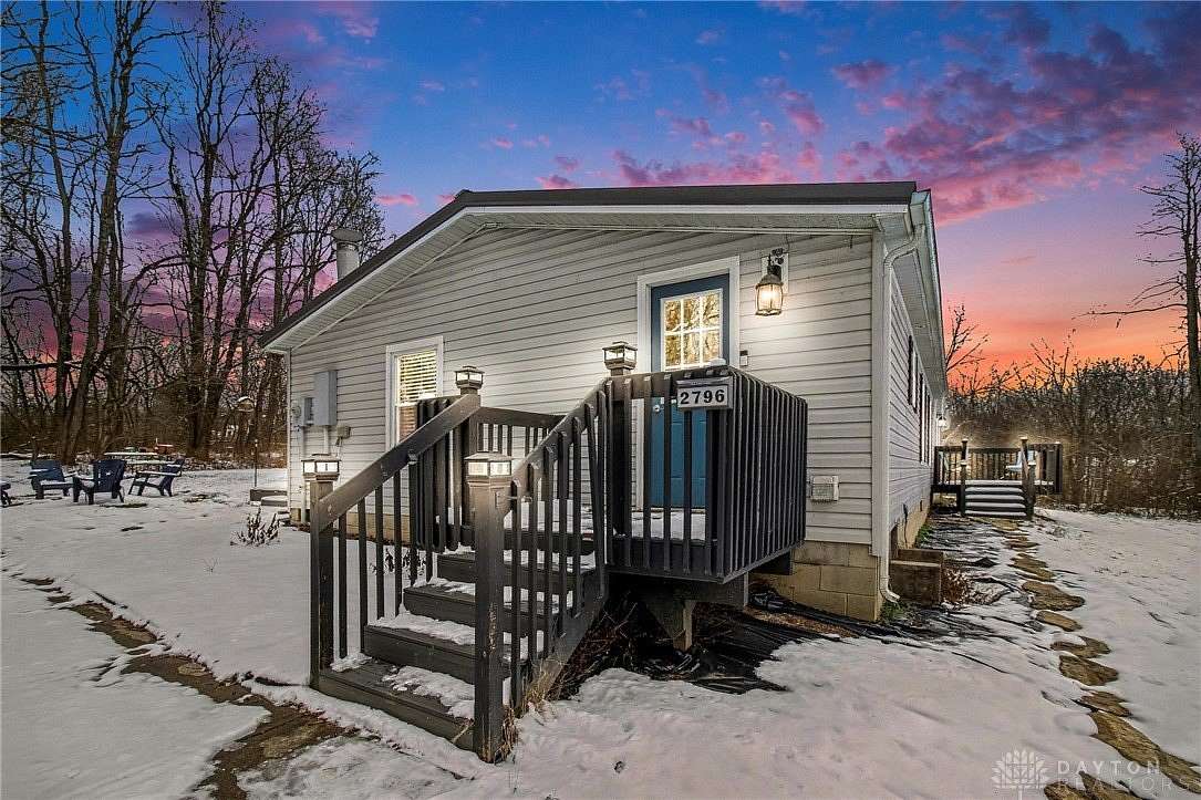 2 Acres of Residential Land with Home for Sale in Felicity, Ohio