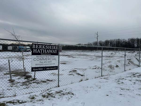 2.57 Acres of Commercial Land for Sale in Kalamazoo, Michigan